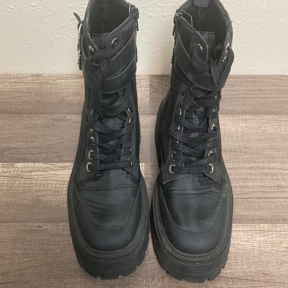 Zara Women’s Black Ankle Boots low heel black zipper Sz 8 - Picture 6 of 13